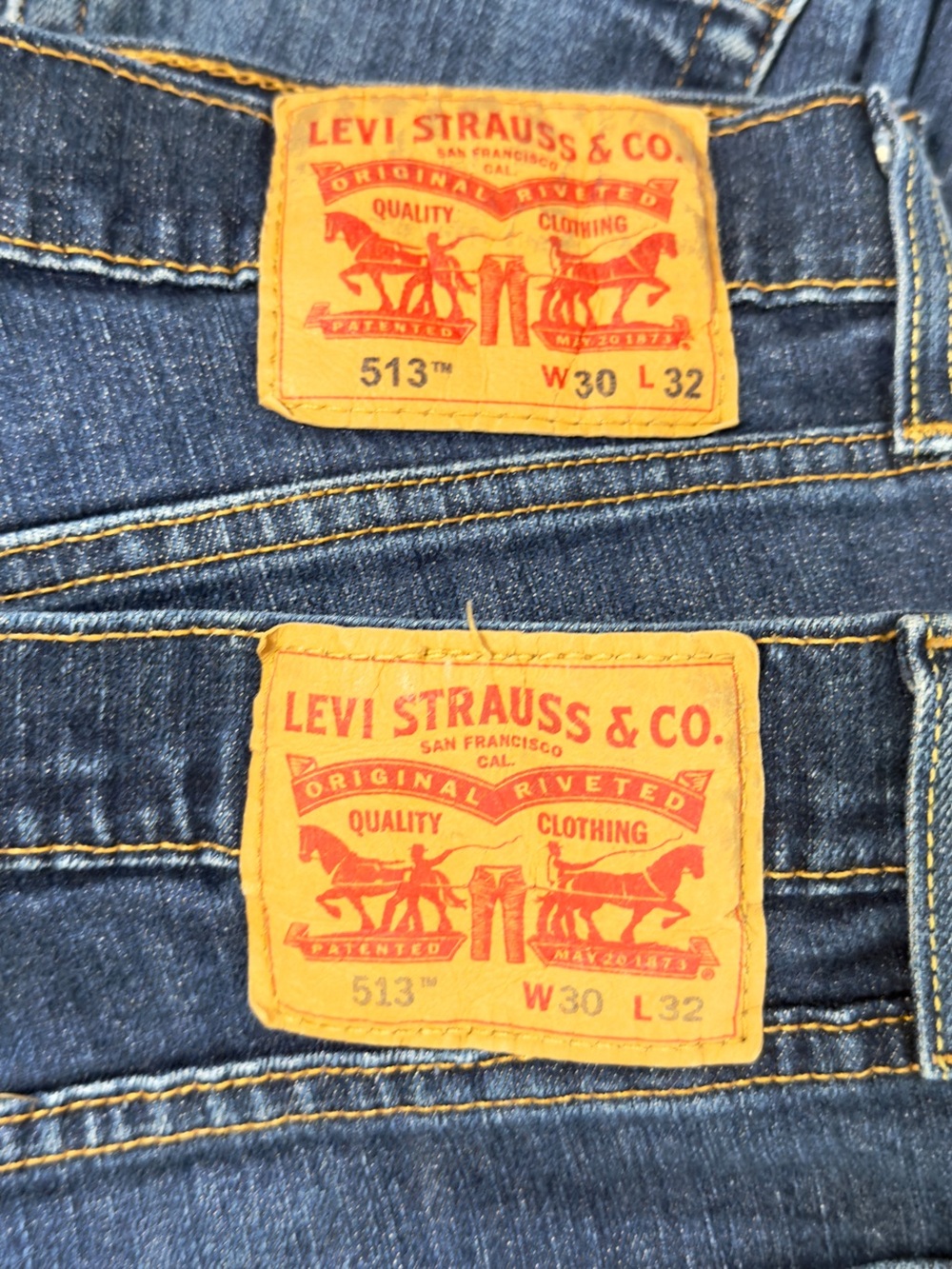 Levi's 513 2 Pairs of Men's Denim Blue Jeans in Dark Blue 30”x 32”    #72